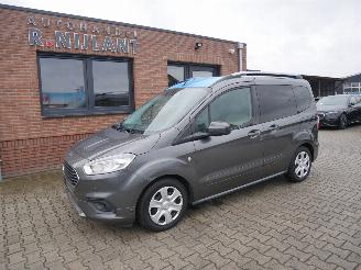 Ford Tourneo Courier TITANIUM picture 1