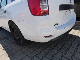 Dacia Logan MOTORSCHADE picture 5