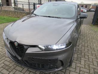 Alfa Romeo Tonale 1.5T MHybrid AUT.48600km!! Leer Navi Camera Keyless-Go Harman/Kardon-Sound  Stoel/Stuur verwarming picture 2
