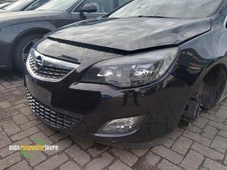 Opel Astra Astra J Sports Tourer (PD8/PE8/PF8), Combi, 2010 / 2015 1.4 Turbo 16V picture 9