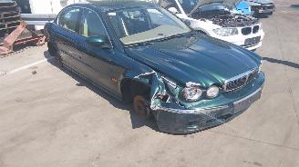 Uttjänta bilar auto Jaguar X-type onderdelen (donorauto) 2.1 v6 2003/7