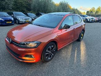 Schadeauto Volkswagen Polo IQ.Drive automaat Pano virtual Keyless Go & Entry Clima Adaptive Cruise 2020/1