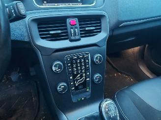 Volvo V-40 1.6 D2 Momentum diesel Div opties picture 7