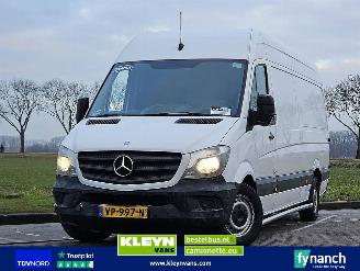 krockskadad bil auto Mercedes Sprinter 313 2015/6