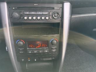 Peugeot 207 CC  1.6 VTI Clima picture 24