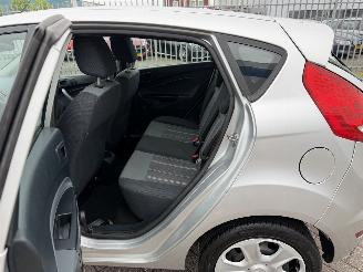 Ford Fiesta 1.25 60kw AIRCO picture 12
