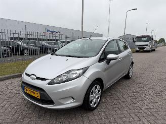 Vrakbiler auto Ford Fiesta 1.25 60kw AIRCO 2010/1