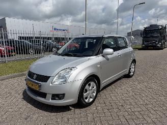 Vaurioauto  passenger cars Suzuki Swift 1.3 Shogun 68Kw AIRCO 2008/4