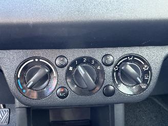 Suzuki Swift 1.3 Shogun 68Kw AIRCO picture 21