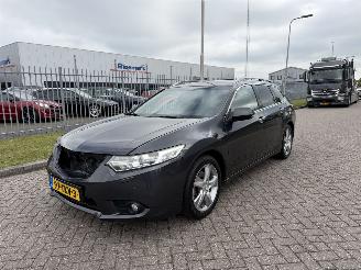 uszkodzony samochody osobowe Honda Accord Tourer 2.0 115Kw Clima 2012/2