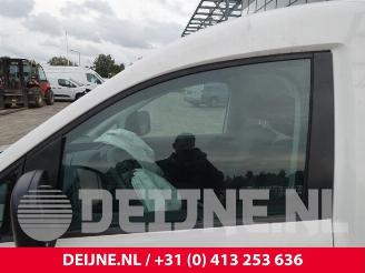 Volkswagen Caddy Caddy IV, Van, 2015 2.0 TDI 75 picture 16