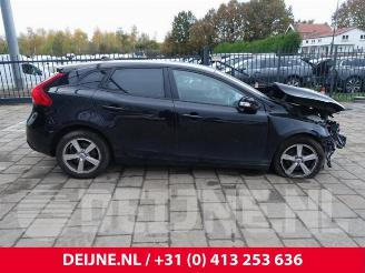 Volvo V-40 V40 (MV), Hatchback 5-drs, 2012 / 2019 2.0 D2 16V picture 8