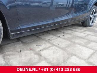 Volvo V-40 V40 (MV), Hatchback 5-drs, 2012 / 2019 1.6 D2 picture 11