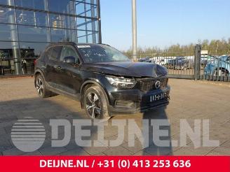 krockskadad bil auto Volvo XC40 XC40 (XZ), SUV, 2017 1.5 T4 Plug-in Hybrid 12V 2021/6