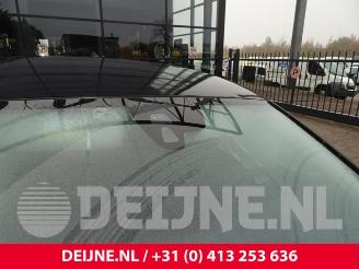 Volvo V-40 V40 (MV), Hatchback 5-drs, 2012 / 2019 2.0 D2 16V picture 31