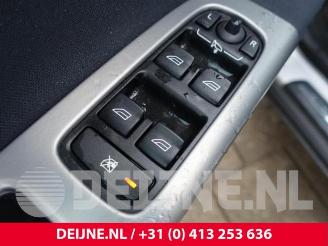 Volvo S-40 S40 (MS), Sedan, 2004 / 2012 2.4 20V picture 16