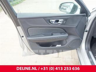 Volvo V-60 V60 II (ZW), Combi, 2018 2.0 T6 16V Twin Engine picture 27