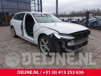 Uttjänta bilar auto Volvo V-90 V90 II (PW), Combi, 2016 2.0 T6 16V AWD 2019/4