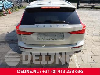 Volvo V-60 V60 Cross Country I (FZ), Combi, 2010 / 2018 2.0 D3 16V picture 35