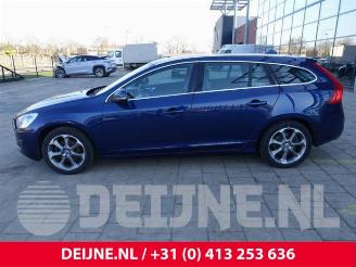 Volvo V-60 V60 I (FW/GW), Combi, 2010 / 2018 1.6 T4 16V Flexifuel picture 4