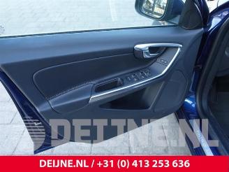 Volvo V-60 V60 I (FW/GW), Combi, 2010 / 2018 1.6 T4 16V Flexifuel picture 16