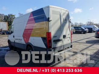 Iveco Daily New Daily III, Van, 1999 / 2007 35C12V picture 5