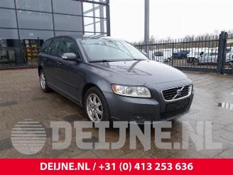 Vrakbiler auto Volvo V-50 V50 (MW), Combi, 2003 / 2012 2.0 16V 2008/10