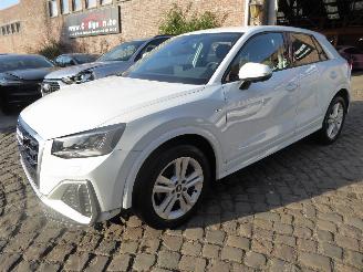 Coche accidentado Audi Q2 30 TFSI S line 2023/4