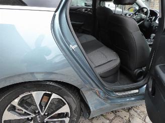 Kia Cee d SW Hybrid PHEV picture 7