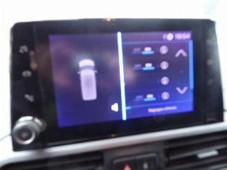 Peugeot Partner Premium L2 picture 27
