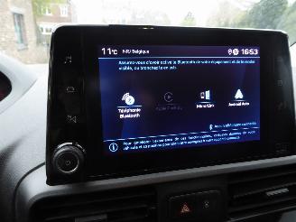 Peugeot Partner Premium L2 picture 22