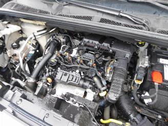 Peugeot Partner Premium L2 picture 29