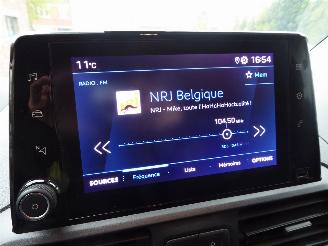 Peugeot Partner Premium L2 picture 28