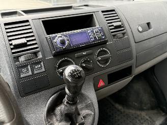 Volkswagen Transporter 1.9 TDI picture 9