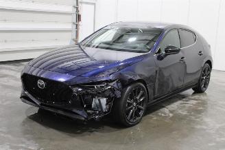 skadebil auto Mazda 3  2023/11