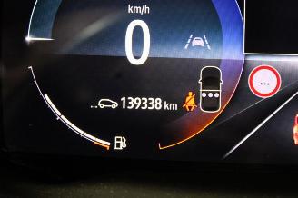 Renault Captur  picture 13