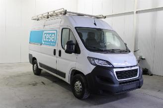 Peugeot Boxer  picture 2