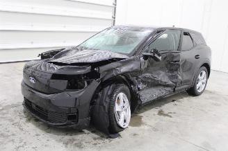 Auto incidentate Ford Explorer  2025/11