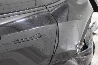 Tesla Model Y  picture 25