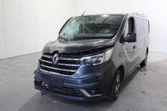 Uttjänta bilar auto Renault Trafic  2024/2