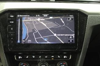 Volkswagen Passat  picture 13