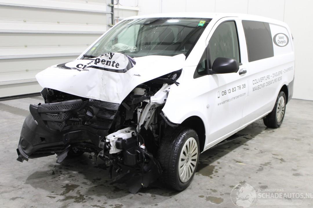 Mercedes Vito 