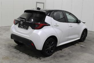 Toyota Yaris  picture 3