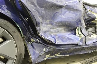 Tesla Model 3  picture 23