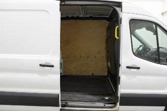 Ford Transit  picture 16