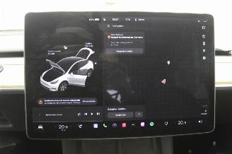 Tesla Model Y  picture 15