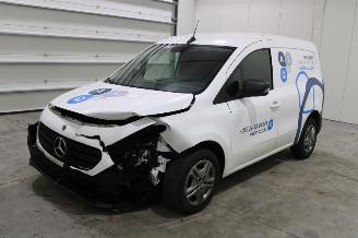 skadebil auto Mercedes Citan  2023/5