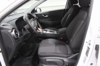 Hyundai Kona  picture 11