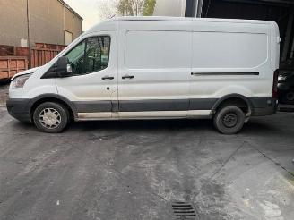 Ford Transit  picture 4