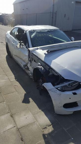 Vrakbiler auto BMW RZ E93  320i  cabrio 2011/1